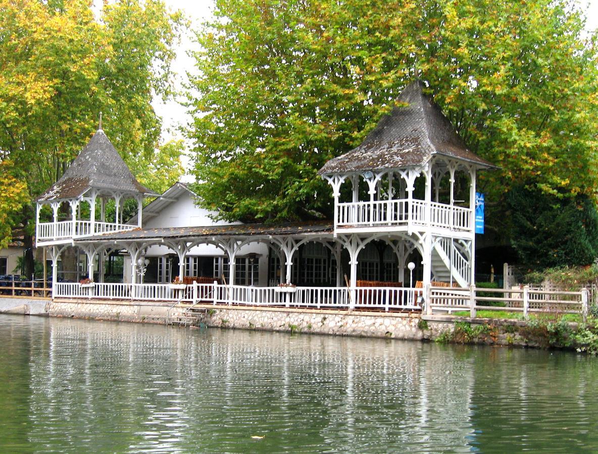 Hotel Restaurant Pavillon Bleu Olivet  Exterior foto